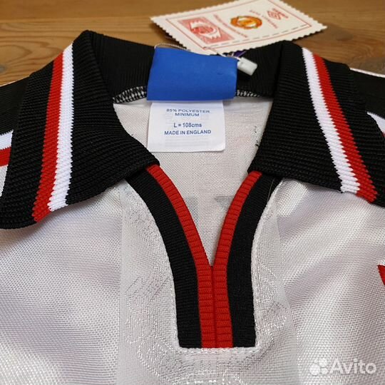 Футбольная форма Манчестер Юнайтед (ретро, новая)