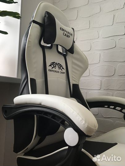 Компьютерное кресло