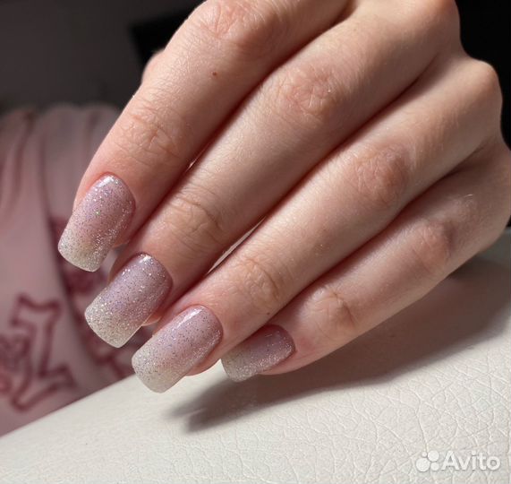 Маникюр и наращивание ногтей