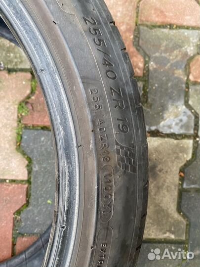 Michelin Pilot Sport 4 255/40 R19 100Y