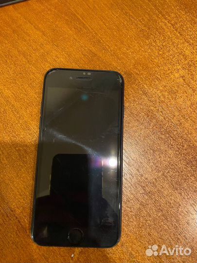 iPhone 7, 32 ГБ