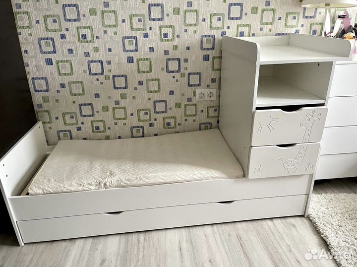 Кровать трансформер со столом