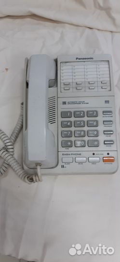 Проводной телефон