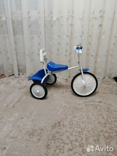 Детский трехколесный велосипед бу