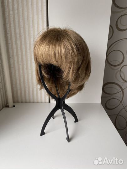 Парик из натуральных волос с имитацией кожи головы