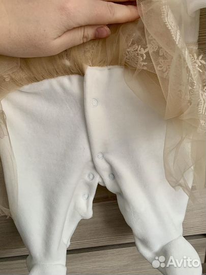 Комбинезон на выписку для девочки