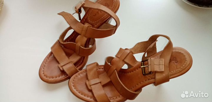 Босоножки женские