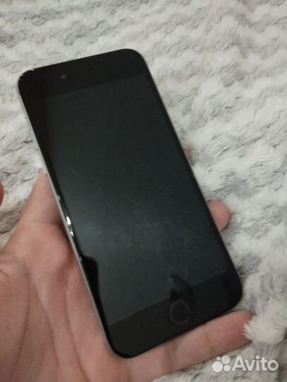 iPhone 6S, 32 ГБ