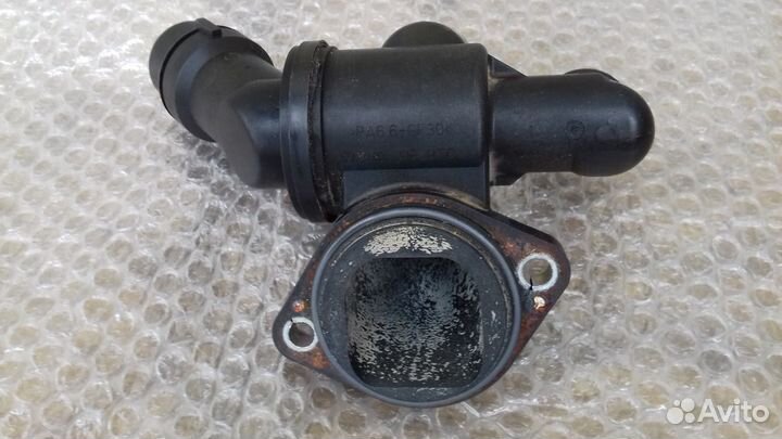 Термостат VAG 06D121111G