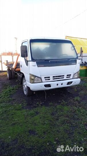 Isuzu NQR71P, 2007