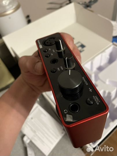 Полный комплект focusrite Scarlett Solo Studio