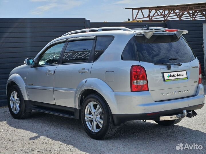 SsangYong Rexton 2.7 AT, 2011, 203 000 км