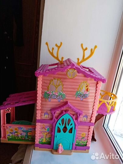 Большой Замок EnchanTimals