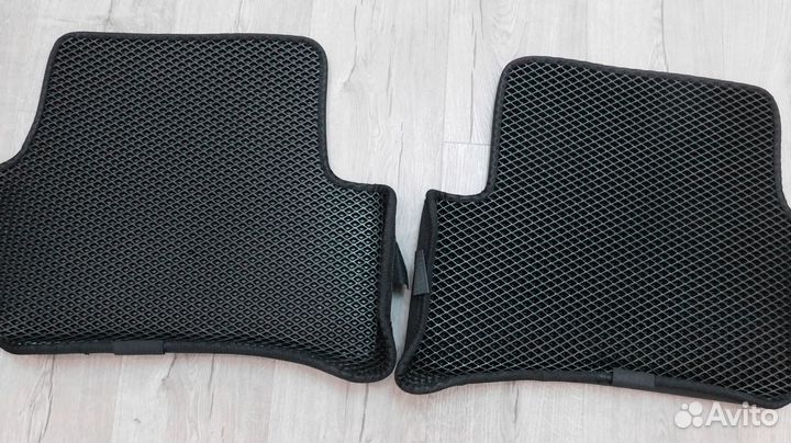 Eva Коврики с бортами октавиа а5
