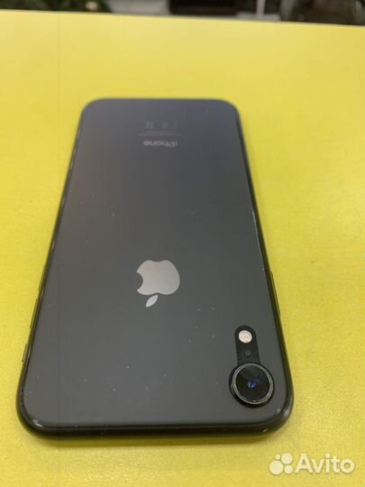 iPhone Xr, 64 ГБ