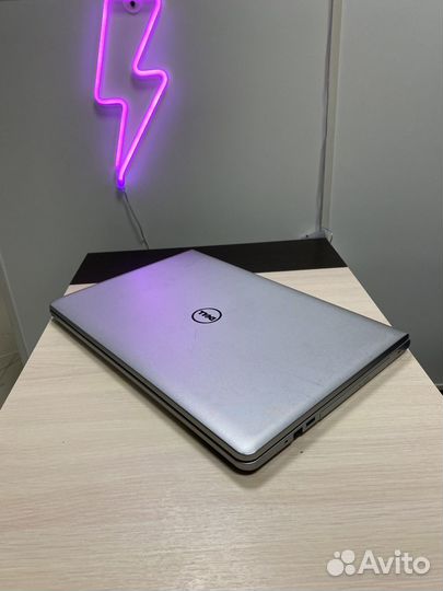 Игровой 17 дюймов IPS/core I7 6Gen/4GB video/8 озу