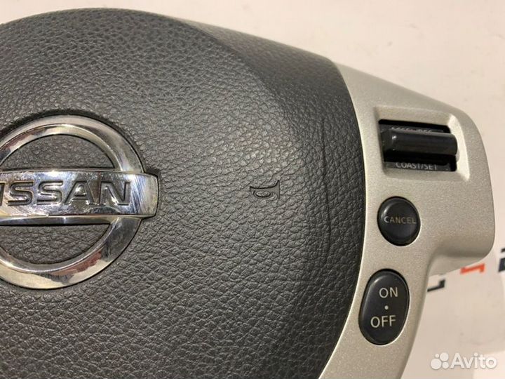 Подушка безопасности в руль airbag Nissan X-Trail