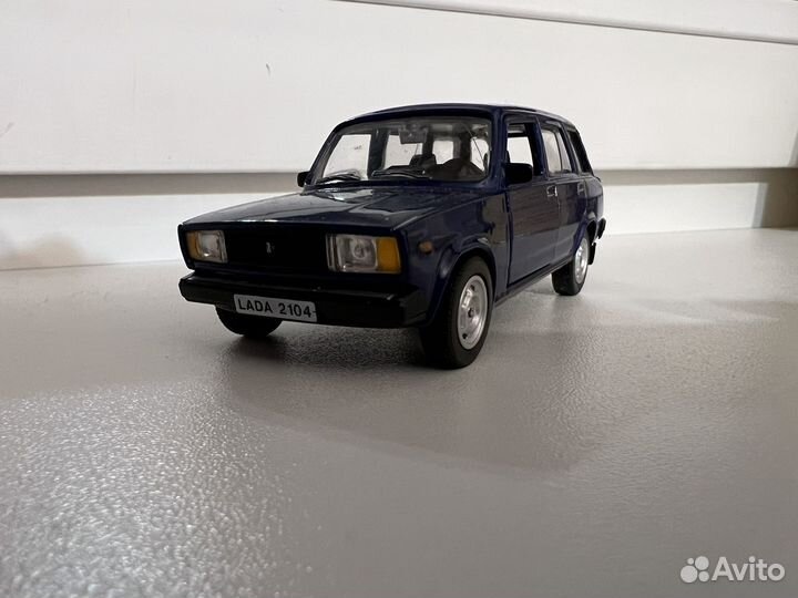 Моделька ваз 2104