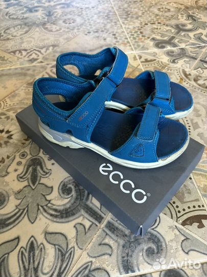Детские сандалии Ecco 32