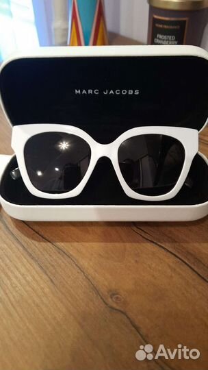 Солнцезащитные очки женские Marc jacobs