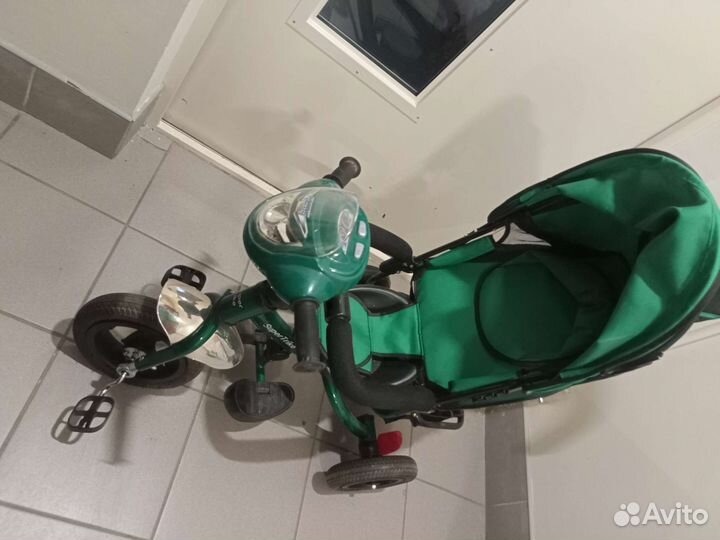 Детский трехколесный велосипед