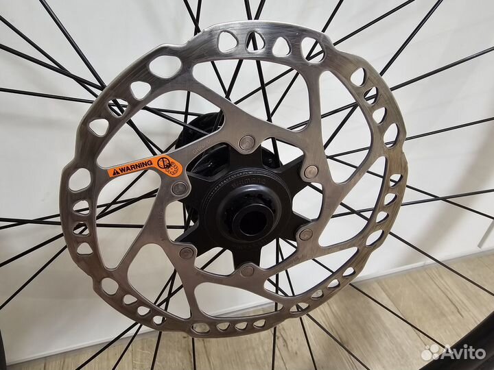 Групсет Shimano 105 Di2 R7170