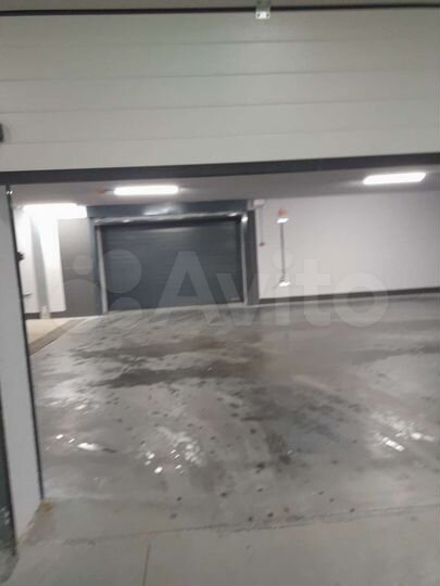 Машиноместо, 13 м²