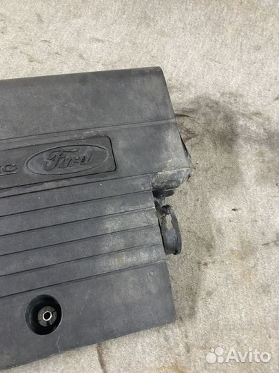 Резонатор воздушного фильтра Ford Fusion I рестайл