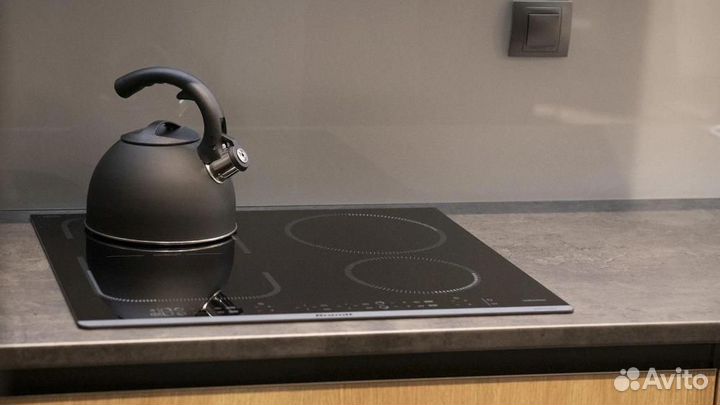 Индукционная варочная панель Brandt BPI164HUB