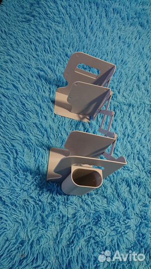 Подставка для книг и бумаг с отсеком для ручек