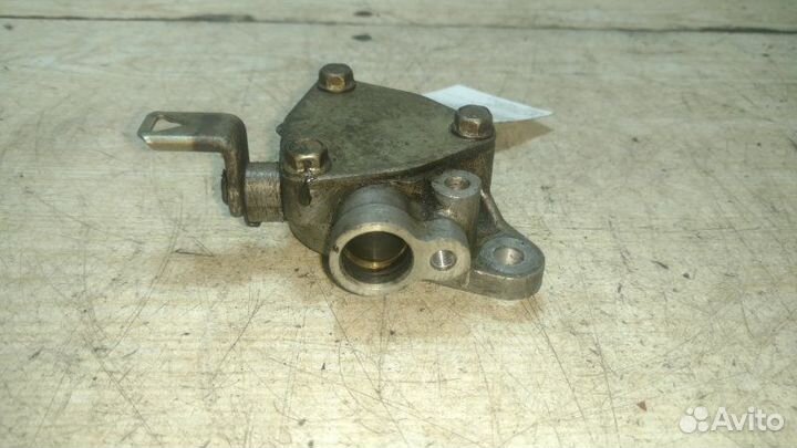 Кронштейн датчика положения распредвала Mitsubishi