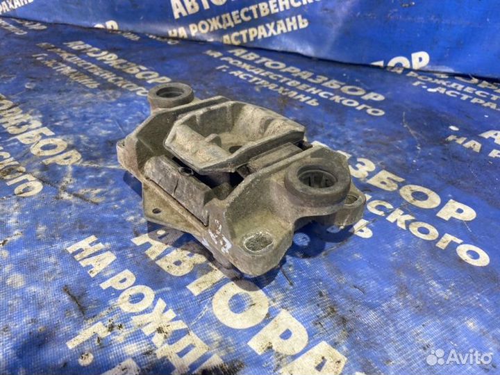 Подушка двигателя Ford Mondeo 3 лифтбэк cjba 2001