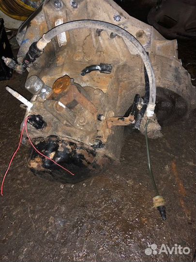 МКПП (механическая коробка переключения передач) S