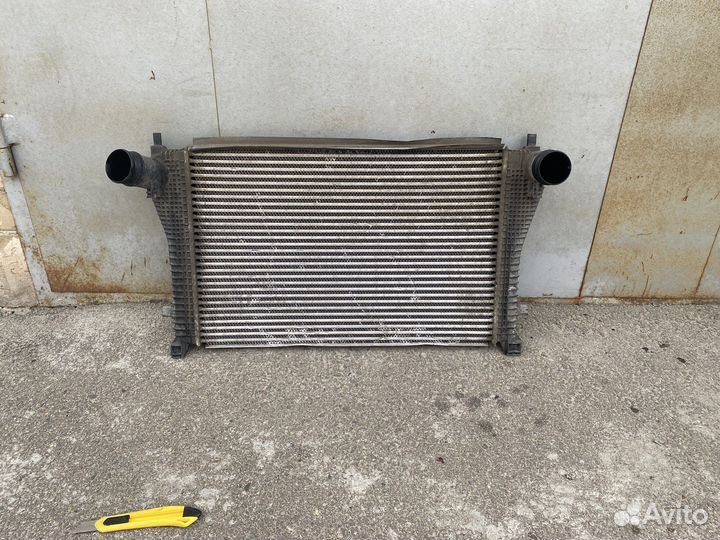 Интеркуллер (Mahle) шкода октавия а7 1.8