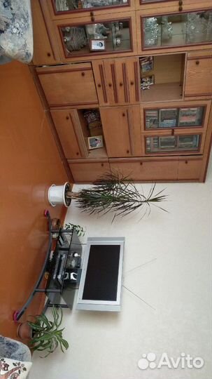 Продается подставка для телевизора