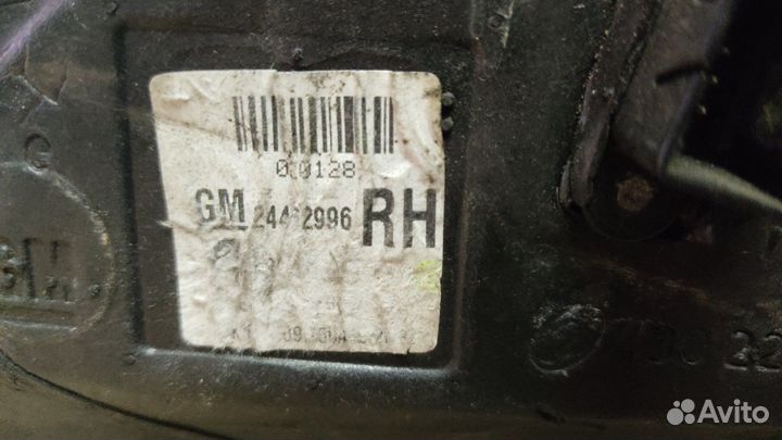 Зеркало наружное правое на Opel Astra H