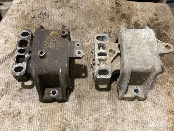 Подушка двигателя Skoda Octavia,Volkswagen