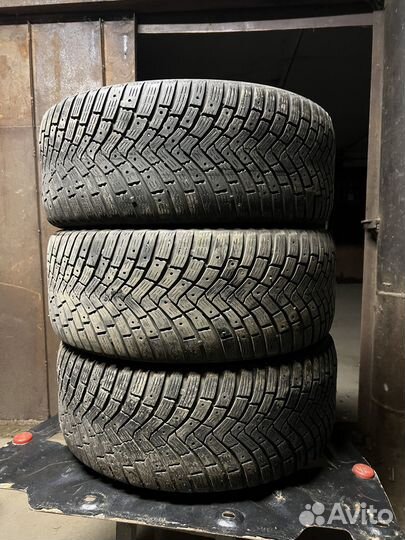 Continental IceContact 3 235/45 R18 98T