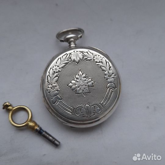 Антикварные серебряные часы ключевка 84 проба