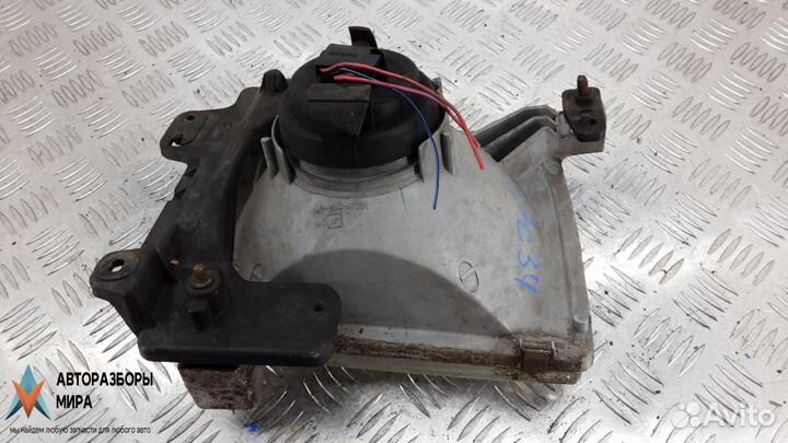 Фара левая Nissan Navara D22 рест. 2001 260103S200