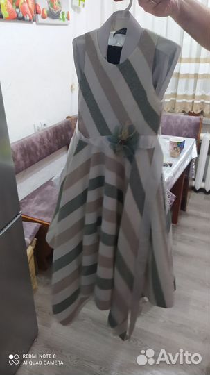 Платье для девочки 122