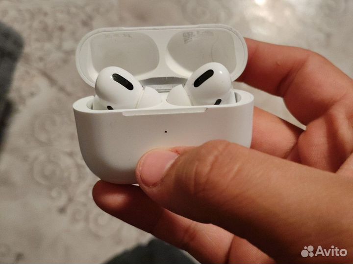 Airpods про 2