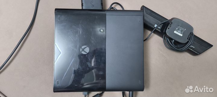 Hdd xbox 360 Е (полный комплект+игры)