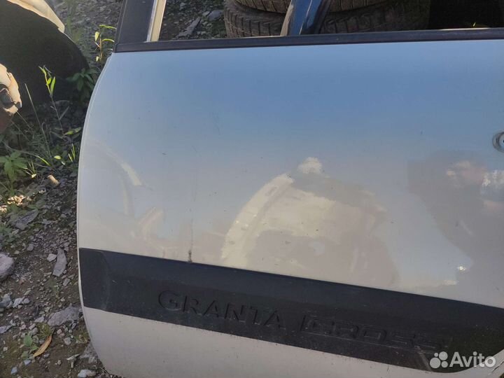 Дверь задняя левая Лада Granta cross