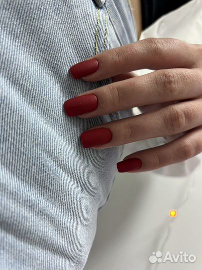 Мастер маникюра