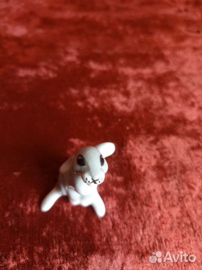 Зайчик фарфор