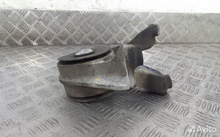 Подушка крепления кпп Opel Antara рест. 2013