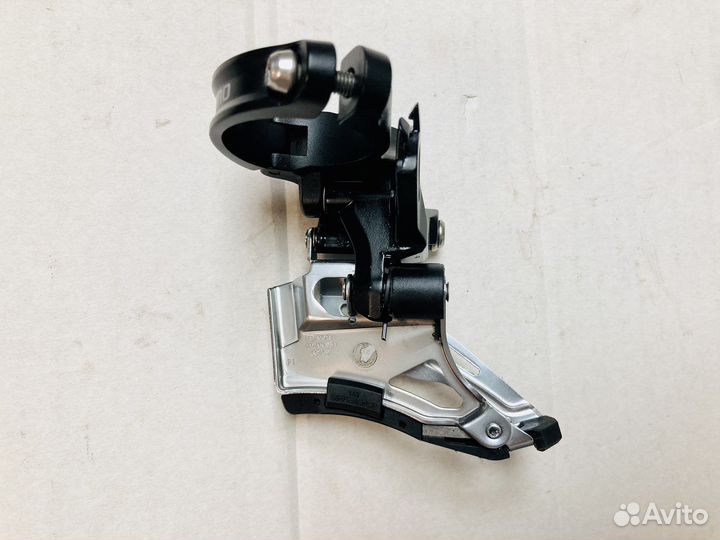 Передний переключатель Shimano Deore