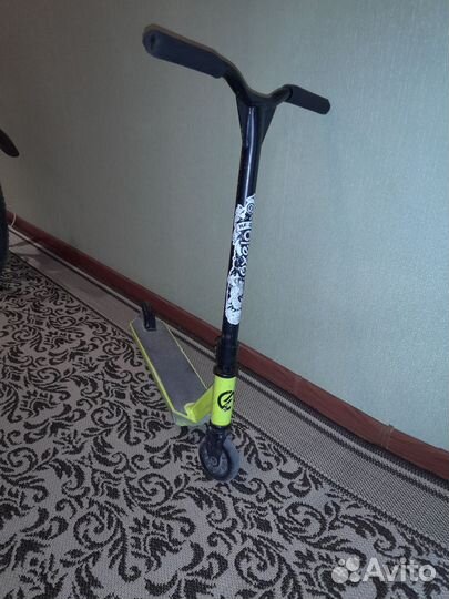 Трюковой самокат