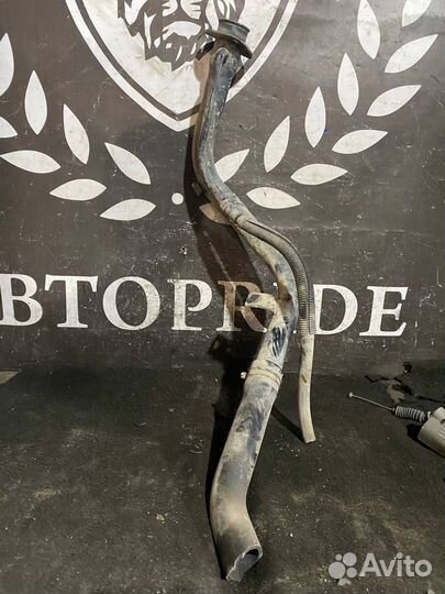 Горловина Mazda Demio DW3W